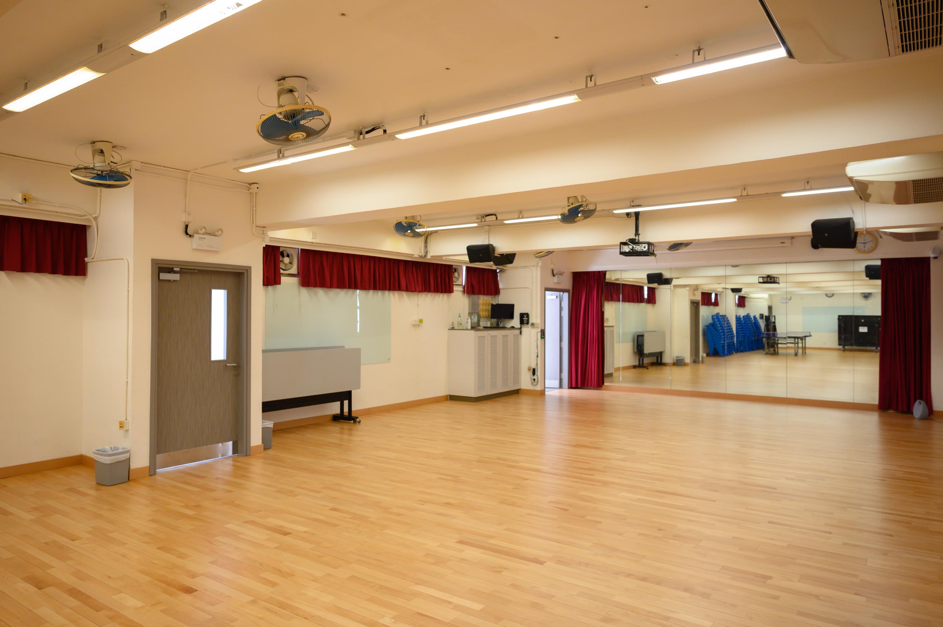 學生活動中心相片